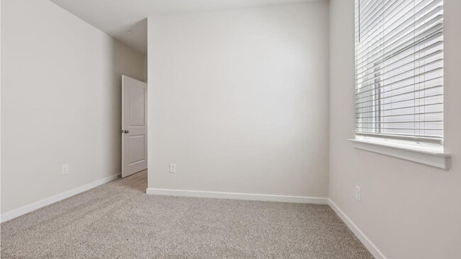 653 Hoot Owl Ln, La Plata, MD 20646 - photo 3