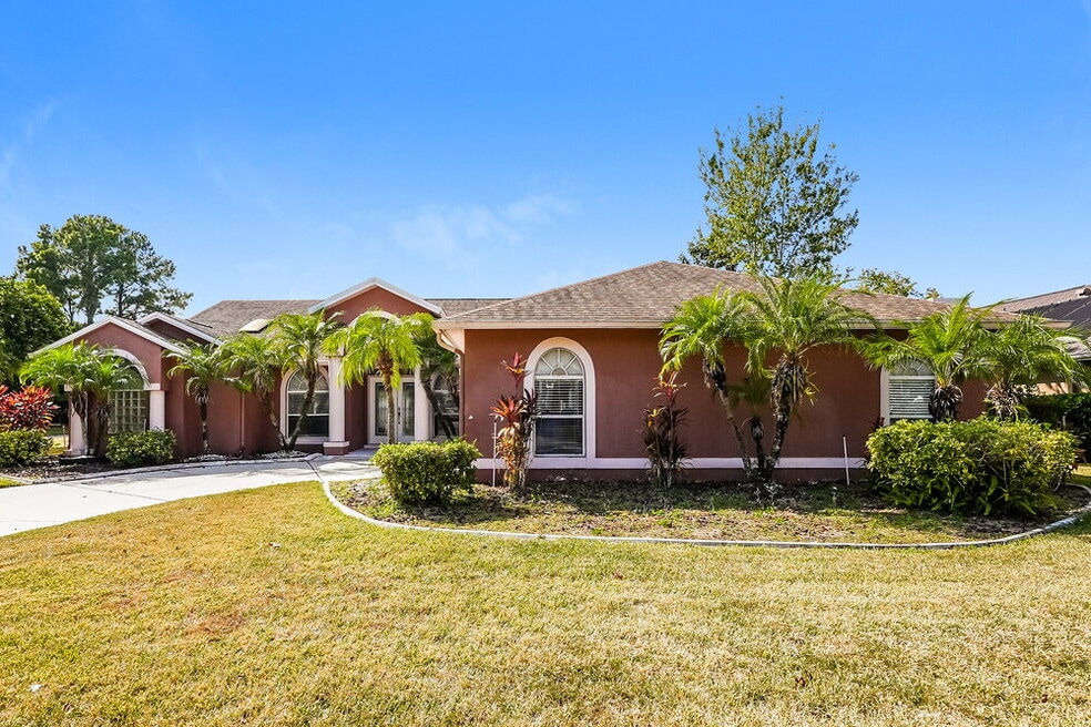 19515 Lake Osceola Ln, Odessa, FL 33556 - photo 1