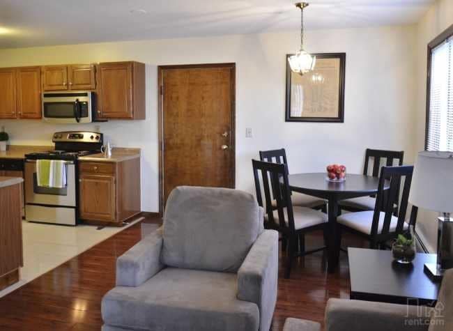 625 Fairfield Ave unit 306, Bridgeport, CT 06604 - photo 2