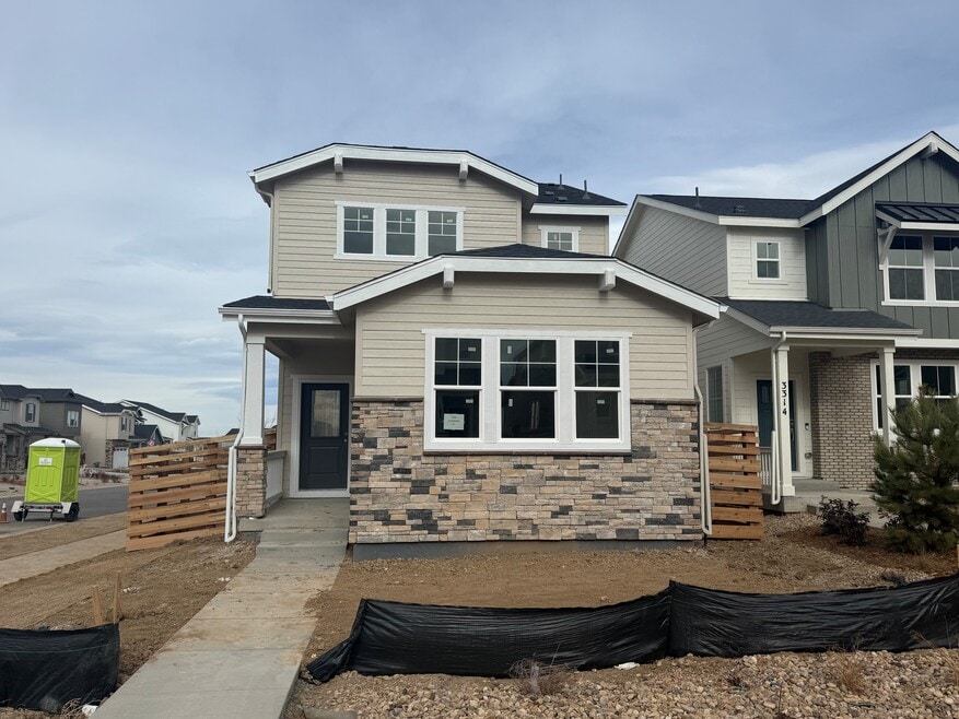 3304 N Catawba Way, Aurora, CO 80019 - photo 1