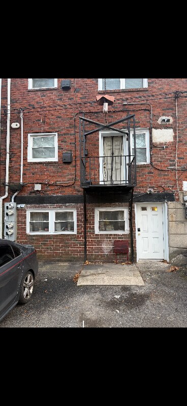 107 Main St unit 2, Darby, PA 19023 - photo 6