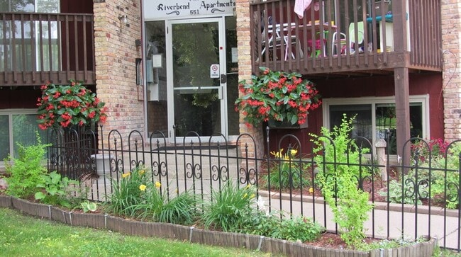 551 18th St E, Hastings, MN 55033 - photo 3