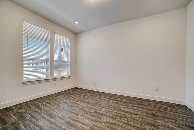 1716 Seekat Dr unit 36478085, Canyon Lake, TX 78132 - photo 2