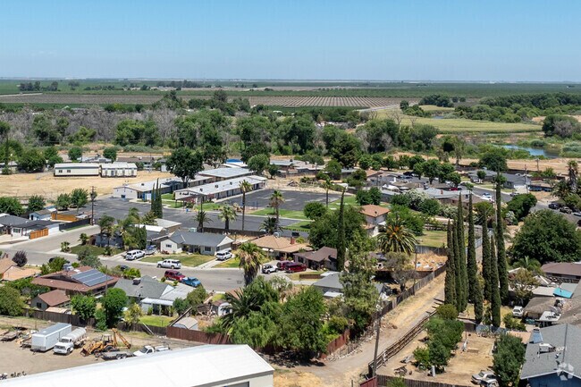 St. Joseph is a private school in Firebaugh.