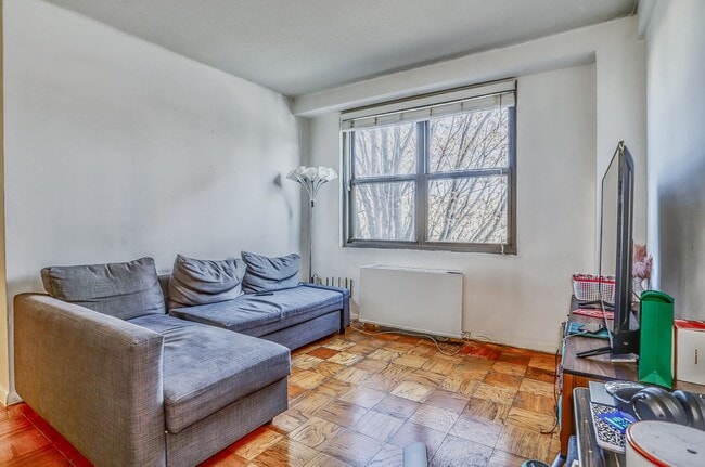 201 St Pauls Ave, Jersey City, NJ 07306 - photo 2