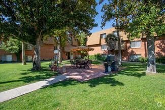 6160 E Bellevue St, Tucson, AZ 85712