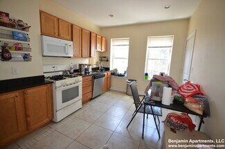 193 Boylston St Unit 2, Boston, MA 02130
