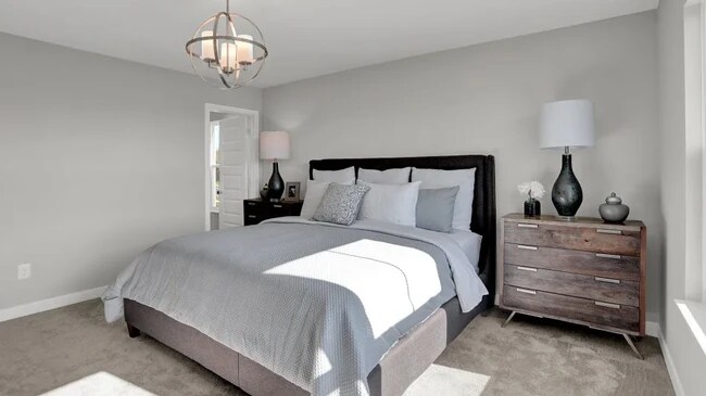 7657 Marin Pkwy, Cumberland, IN 46229 - photo 5