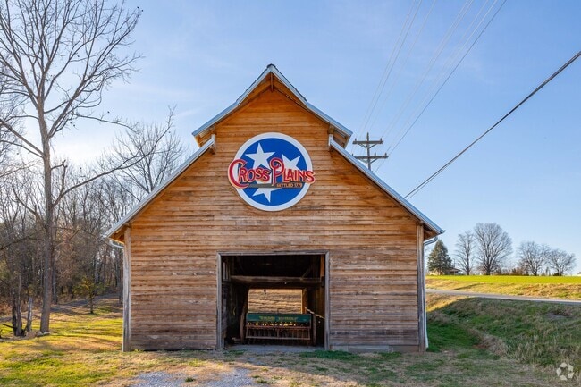 Cross Plains was settled in 1779 by war veteran Thomas Kilgore.