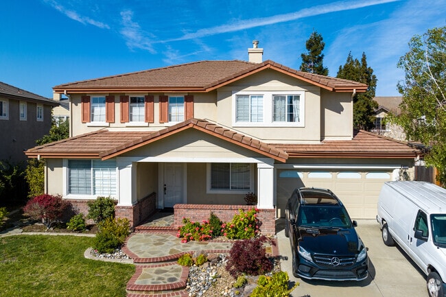 Many Glenmoor homes offer large, landscaped yards, perfect for hosting or relaxing outside.