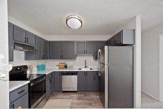 12800 SE 7th St, Vancouver, WA 98683