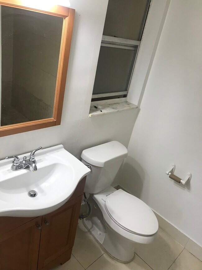 Capri Gardens Condominiums unit B209, Miami, FL 33161 - photo 5