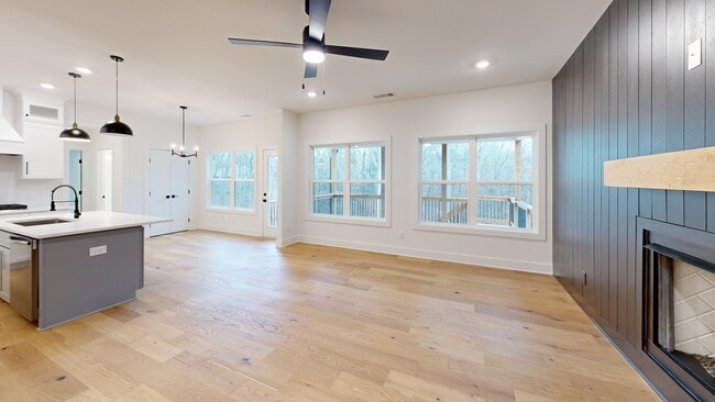 6073 Rockingham Way, Gainesville, GA 30506 - photo 2