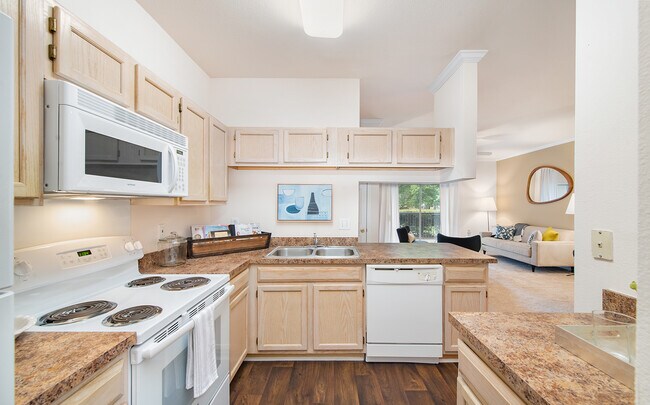 MAA Beverly Crest, Charlotte, NC 28270 - photo 3