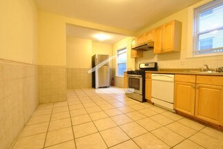 93 Williston Rd Unit 1, Brookline, MA 02445