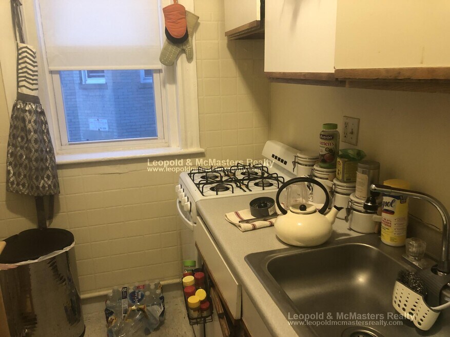 68 Woodstock Ave unit 3, Brighton, MA 02135 - photo 1