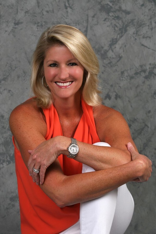 Dana Davis