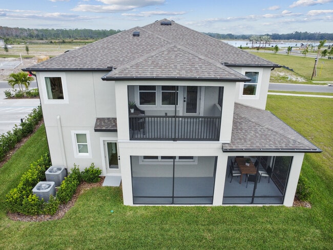 5950 Newberry Pines Ave, Wesley Chapel, FL 33545 - photo 4