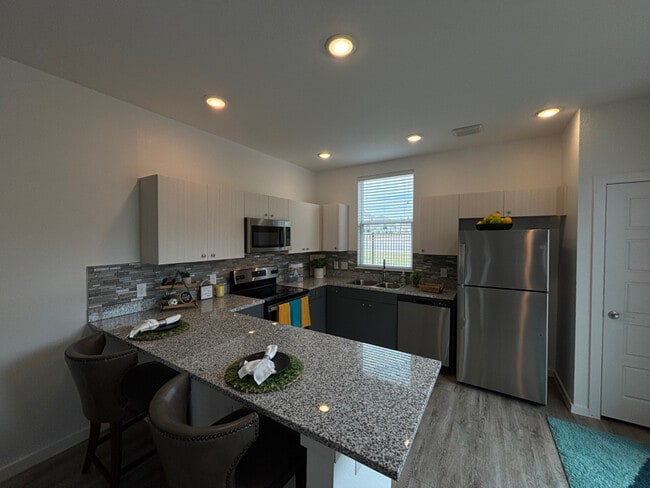 Estates at Plum Creek, Kyle, TX 78640 - photo 4