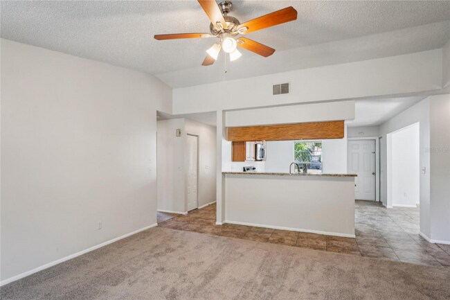 11321 Blackbark Dr, Riverview, FL 33579 - photo 7