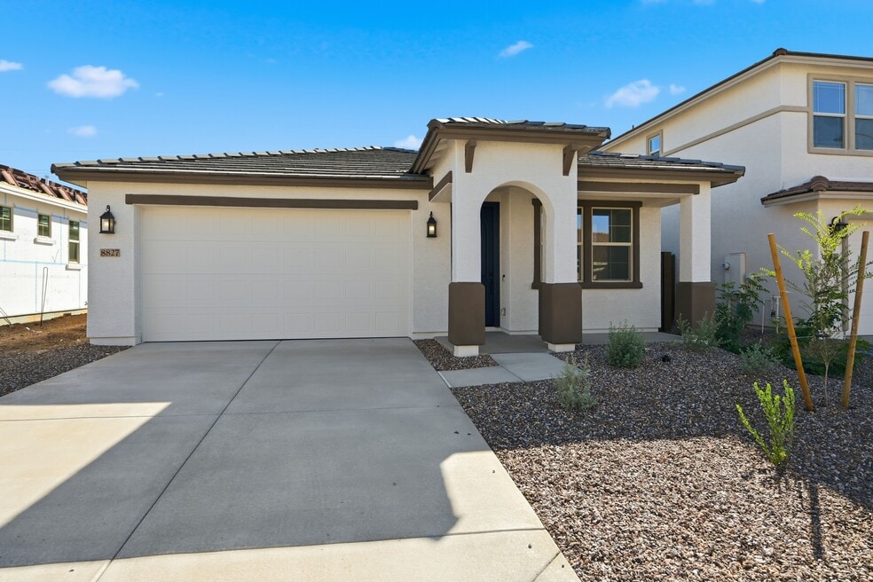 8827 W Pasadena Ave, Glendale, AZ 85305 - photo 1