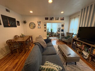 5850 Alderson St Unit 2, Pittsburgh, PA 15217