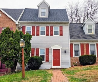 396 Cardinal Rd, Lititz, PA 17543