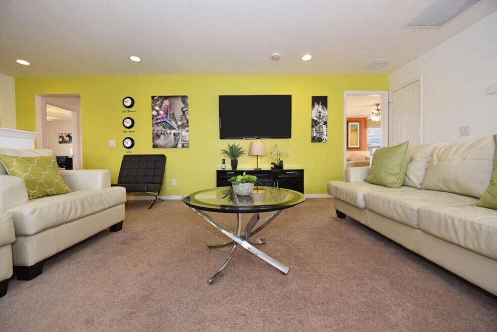 1299 Yorkshire Ct unit ID1285813P, Davenport, FL 33896 - photo 1