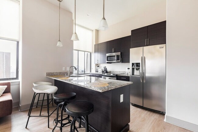 10 Light St unit FL19-ID1024652P, Baltimore, MD 21202 - photo 4