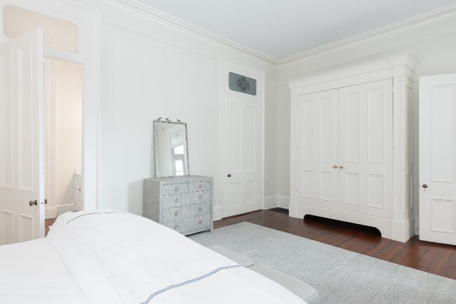 1 E Battery St unit A, Charleston, SC 29401 - photo 2