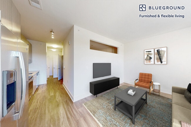 820 Concorde Cir unit FL1-ID3560A, Linthicum Heights, MD 21090 - photo 2