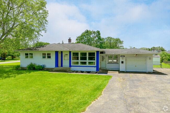 Rambler style homes in Gates, NY, built primarily during the post‑World War II boom, account for an estimated 50 percent of all single‑story residences in the area, underscoring the neighborhood’s mid‑century suburban character.