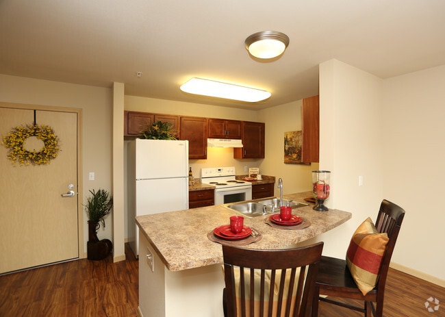 The Harbor at State and Main - 55+ Community, Racine, WI 53403 - photo 5