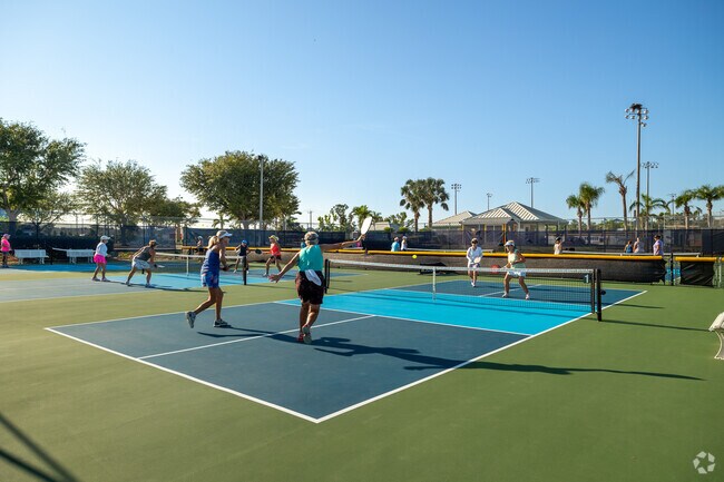 The Fort Myers Racquet Club sits just south of Edison Park in Fort Myers.