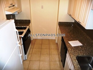 15 N Beacon St Unit 803, Boston, MA 02134