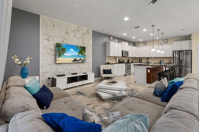 8885 Qin Lp unit ID1036617P, Kissimmee, FL 34747 - photo 5