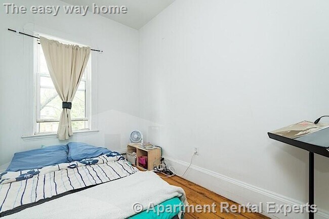 220 Prospect St unit 2, Cambridge, MA 02139 - photo 5