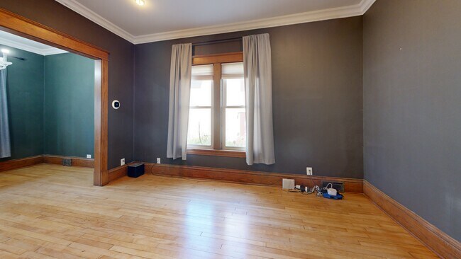 2315 E 36th St, Minneapolis, MN 55406 - photo 2