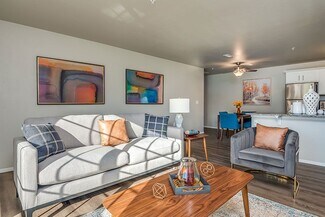 248 Emerald Blvd, Saukville, WI 53080