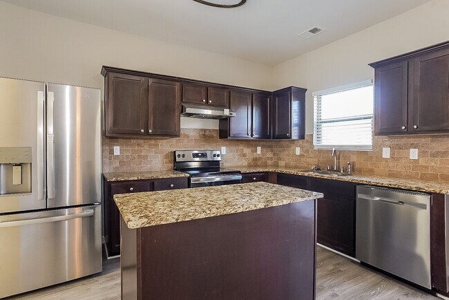 8581 Braylen Manor Dr, Douglasville, GA 30134 - photo 6