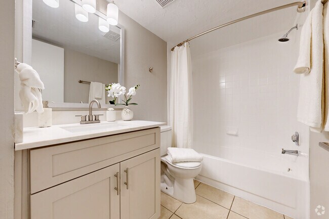 Faris Residences Largo, Largo, FL 33771 - photo 6