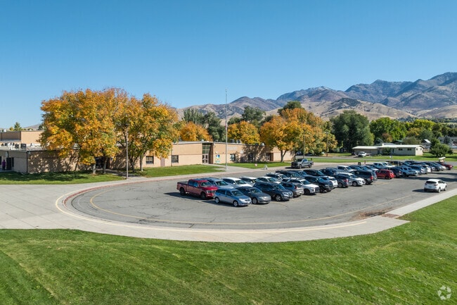 With its dedicated staff and engaging classrooms, Cedar Ridge Elementary School inspires curiosity and achievement in every student.