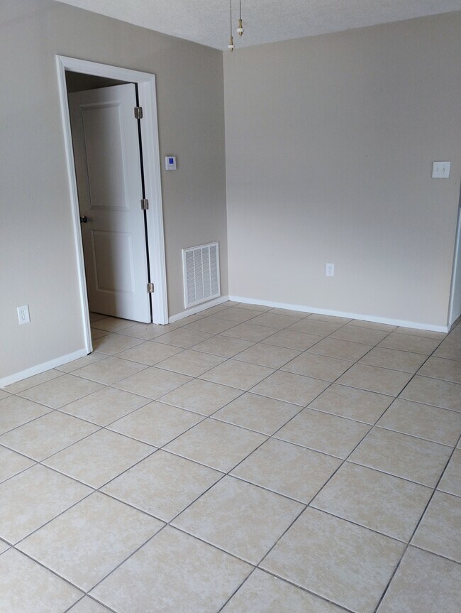 1120 Shilo Ave unit A, Baker, LA 70714 - photo 3