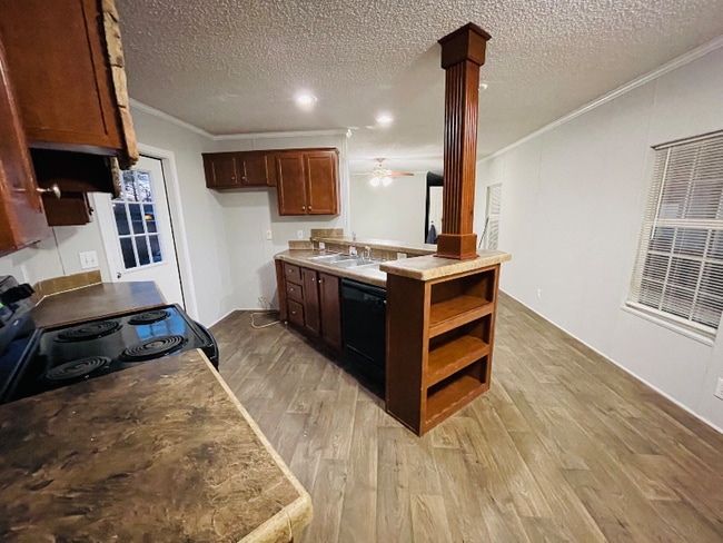 33230 Walker Rd N, Walker, LA 70785 - photo 2