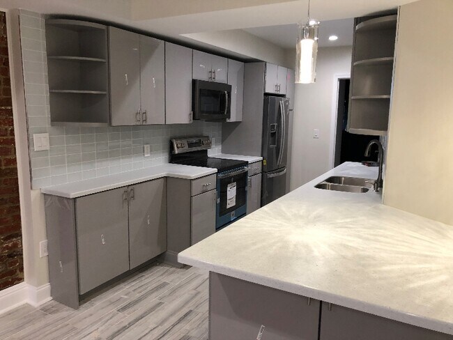 60 V St NW unit B, Washington, DC 20001 - photo 6