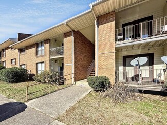 3025 Chase Ln, Birmingham, AL 35215