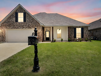 313 Summit Ave, Sulphur, LA 70665
