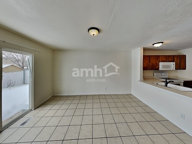 1220 N Lewis Peak Dr, Ogden, UT 84404 - photo 7