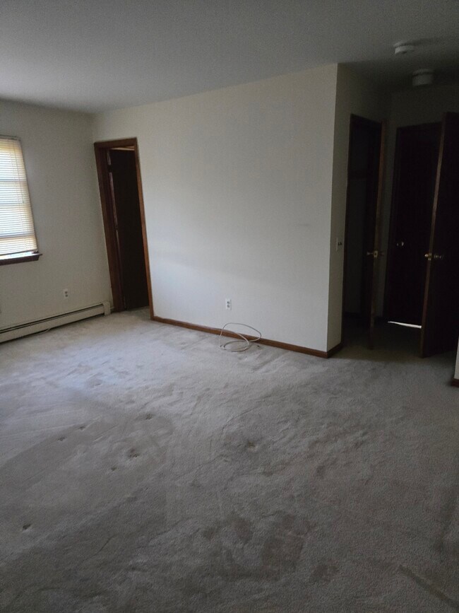 1456 Nepperhan Ave unit 2, Yonkers, NY 10703 - photo 7