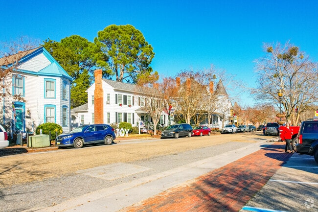 Established neighborhoods offer sidewalks, parks, and a welcoming sense of community in Northern Isle of Wight.